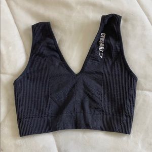 Gymshark sports bra : light - medium support